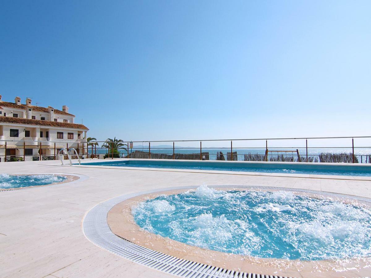 La Manga Beach Club Apartments Exterior photo